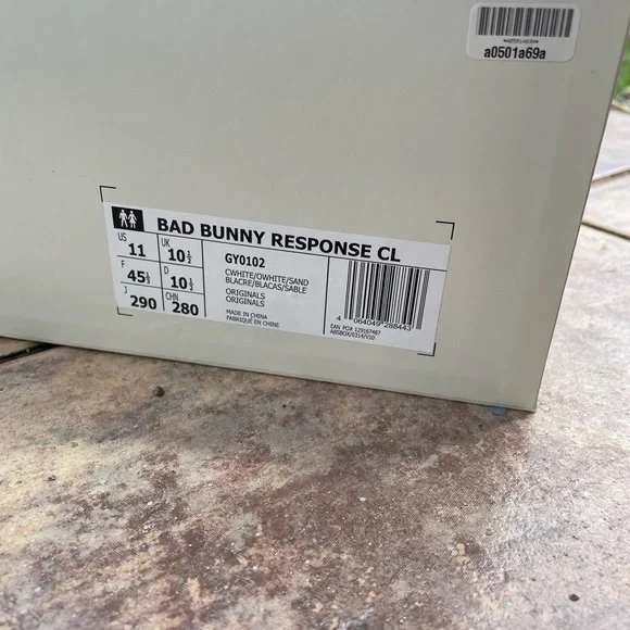 Adidas Bad Bunny Response CL Cream White - Picture 3 of 3